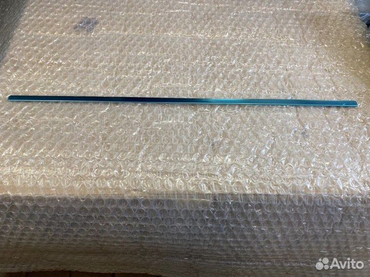 Молдинг на дверь передний левый Ssang Yong Rexton