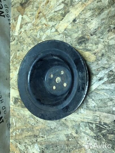 Шкив помпы Mercedes-Benz T1 309 617.913 1990