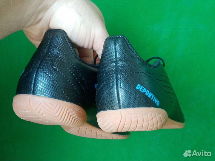 Новые Футзалки бутсы Adidas Deportivo 2. 40 размер