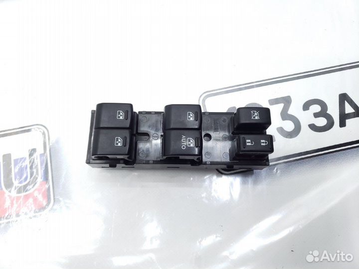 Блок управления стеклоподъемниками Subaru Forester