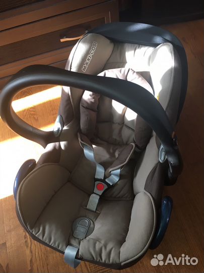 Автолюлька maxi cosi