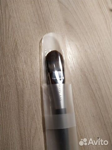 Кисть кабуки Мери Кей