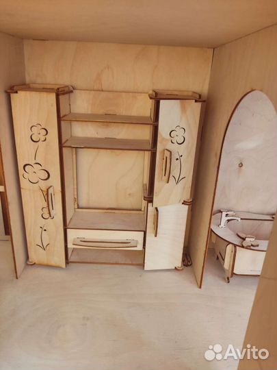 Кукольный домик с мебелью