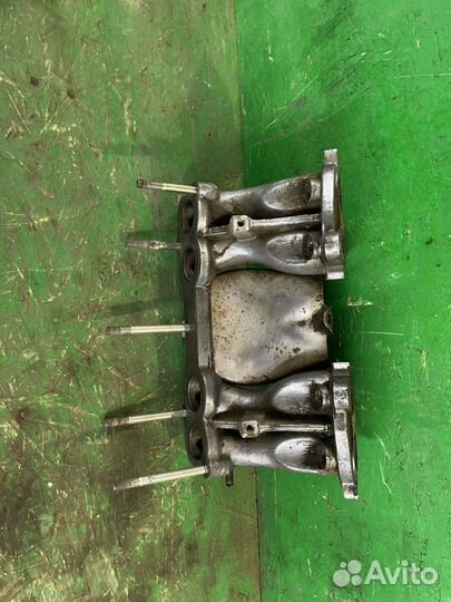 Коллектор впускной ваз 21099