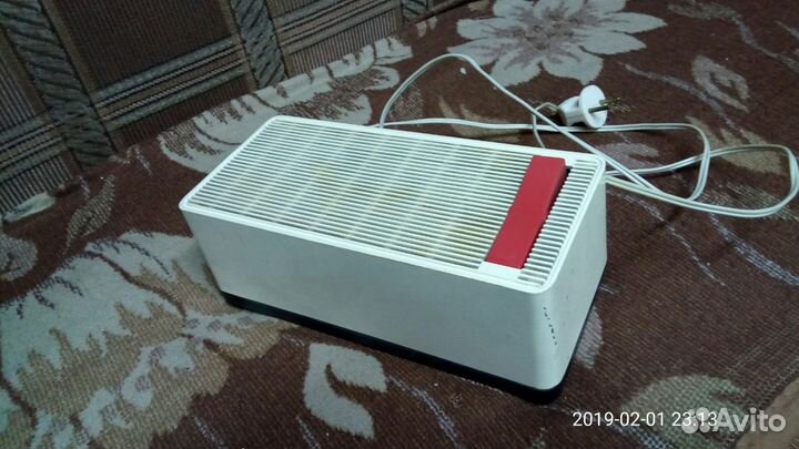 Стабилизатор напряжения сн-200