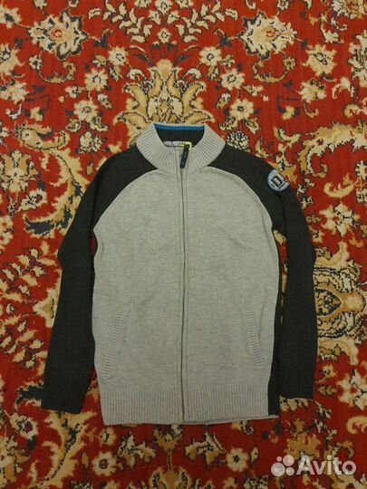 Кофта на молнии 