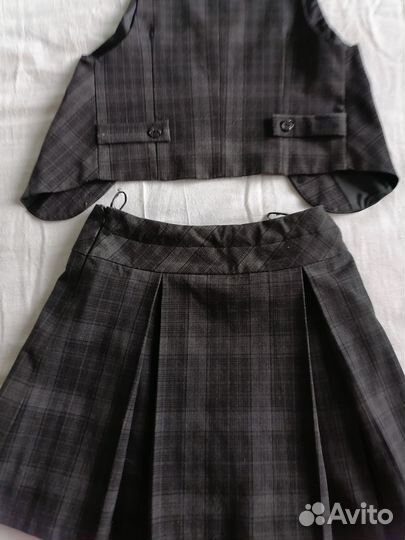 Юбка школьная в клетку и жилетка
