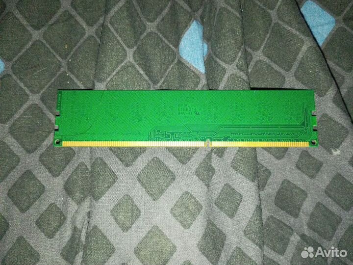 Оперативная память ddr3 2 штуки по 2 гб