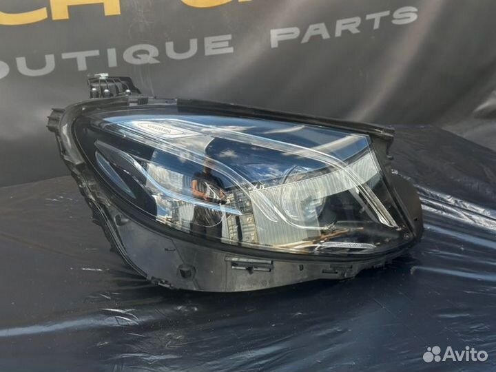Фара правая Mercedes-Benz E-Class W213 2018