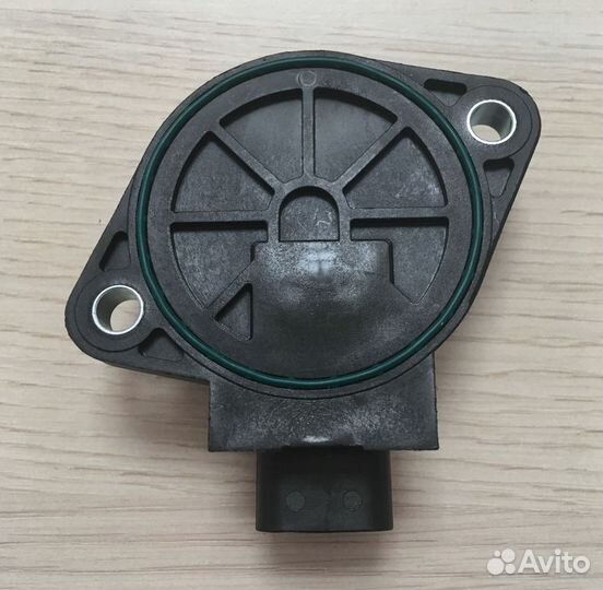 Датчик распредвала Крайслер 2,4 и Сайбер Волга