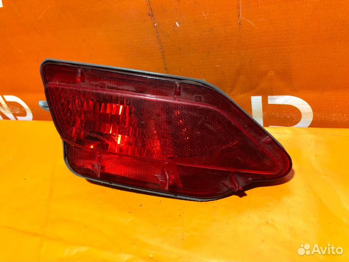 Фонарь противотуманный задний левый Toyota Rav4 4