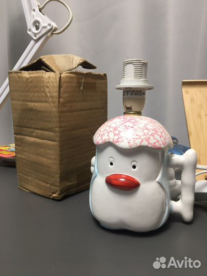 Детская настольная лампа