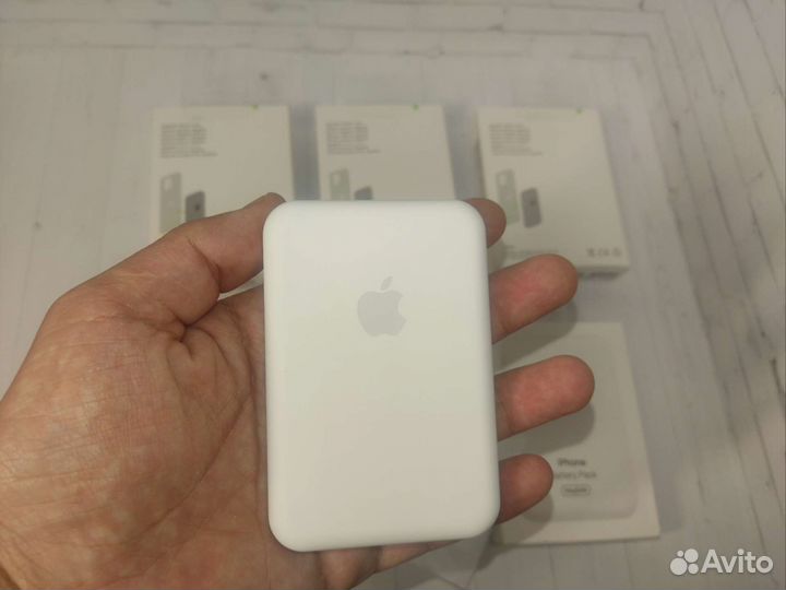 Magsafe battery pack