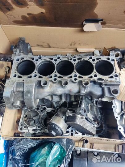 Продам на запчасти двигатель BPC 2.5 174 л. с