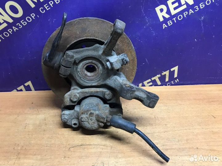 Кулак поворотный передний левый Renault Symbol 1