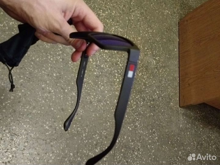 Солнцезащитные очки