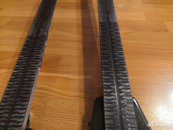 Беговые лыжи