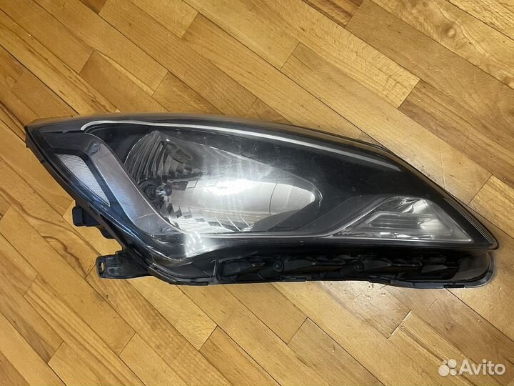 Фары на hyundai Solaris 1 рестайлинг