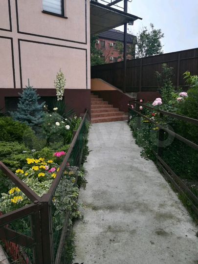 Дом 278 м² на участке 3 сот.