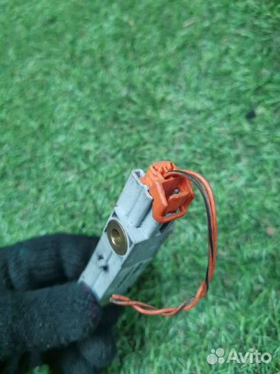 Датчик airbag Volvo S60