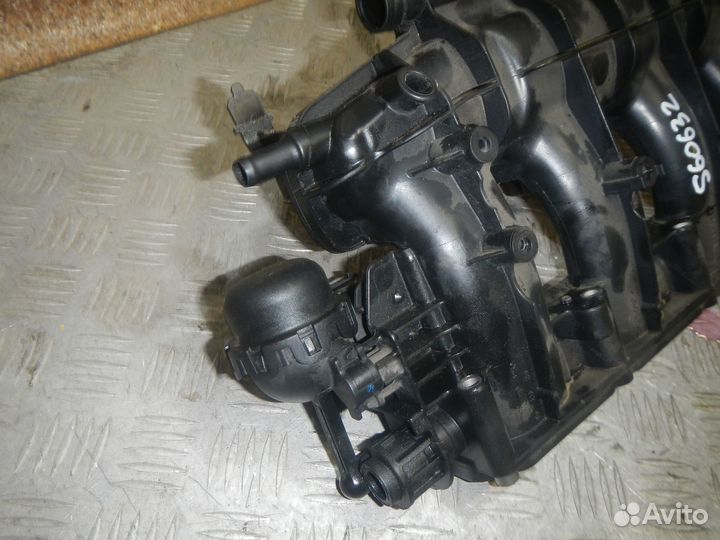 Б/У Б/У Коллектор впускной, Audi (Ауди) -Q5 (8R)