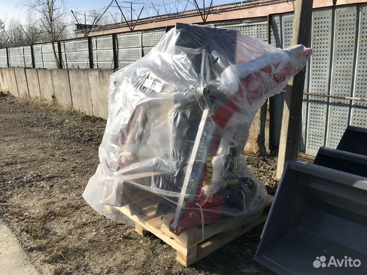 Навесной погрузчик (кун) Универсал на мтз 320