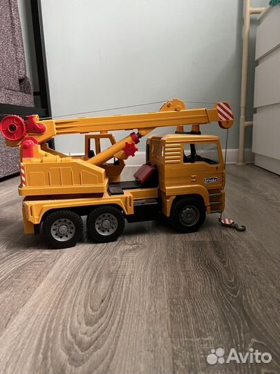 Подъемный кран машинка