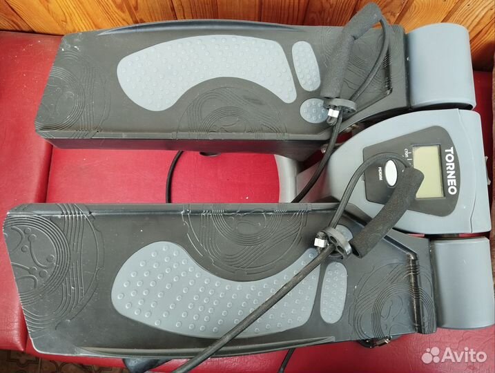 Тренажер степпер поворотный торнео