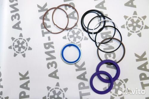 Ремкомплект гидроцилиндра ковша Hitachi ZX70