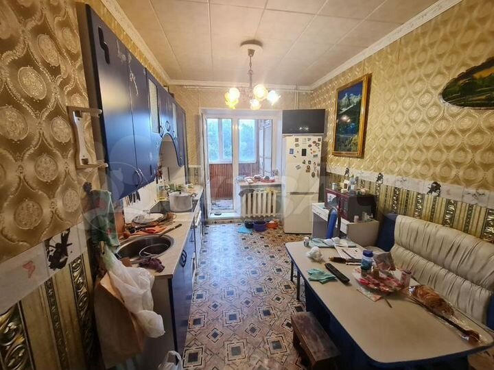 3-к. квартира, 73 м², 3/9 эт.