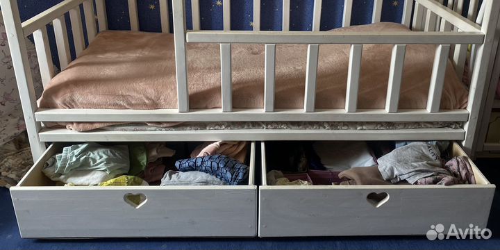 Кровать домик