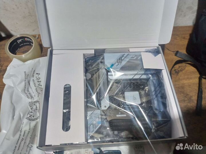 Материнская плата