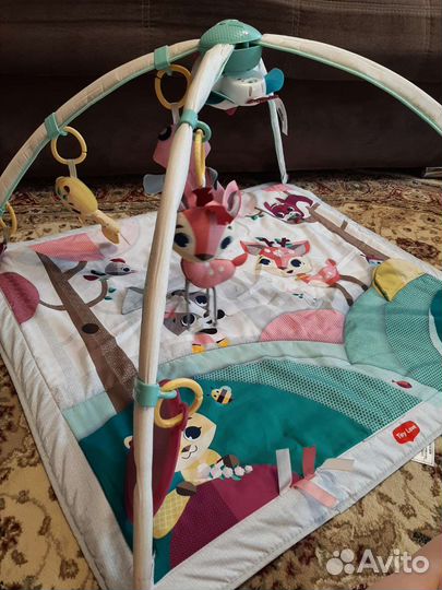 Развивающий коврик tiny love