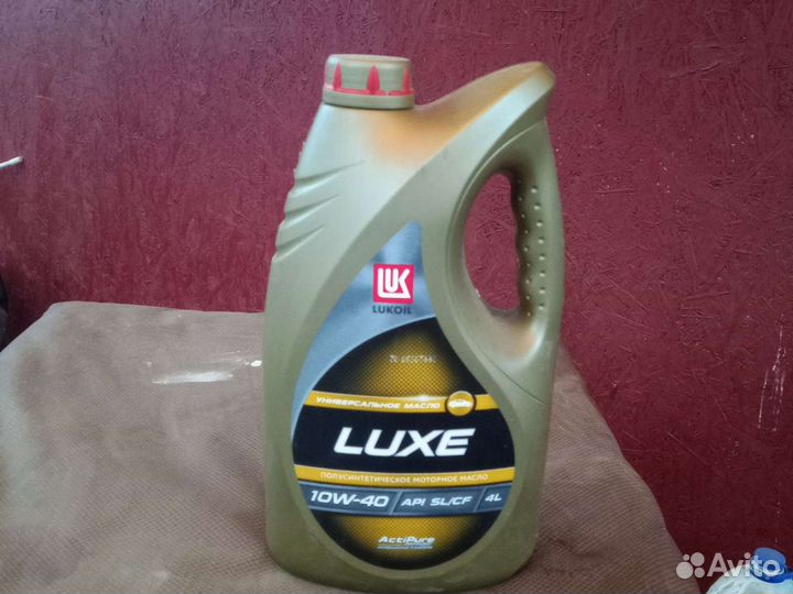 Масло лукойл 10w40 4 литра