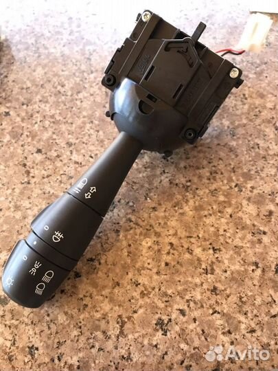 Подрулевой переключатель Лада Веста X-ray