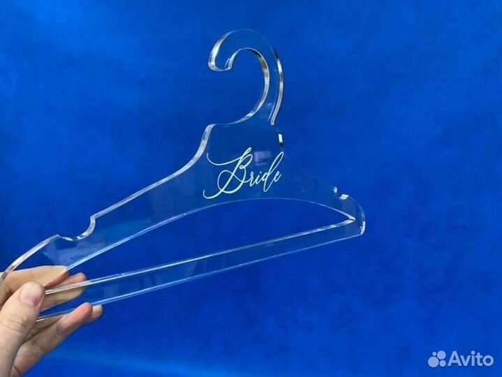 Вешалки плечики оргстекло