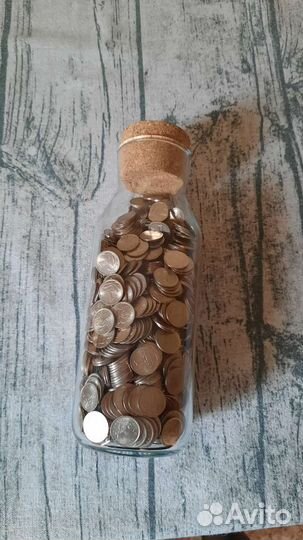 Бутылка икеа с монетами