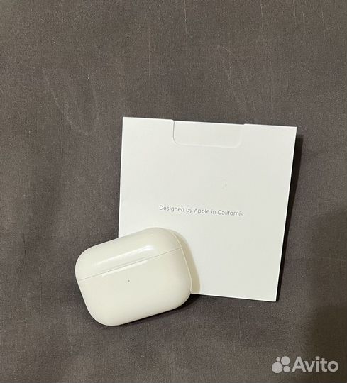 Левый наушники apple airpods pro with MagSafe