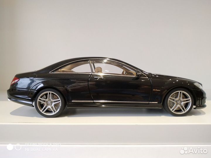 1:18 autoart Mercedes-Benz CL63 AMG