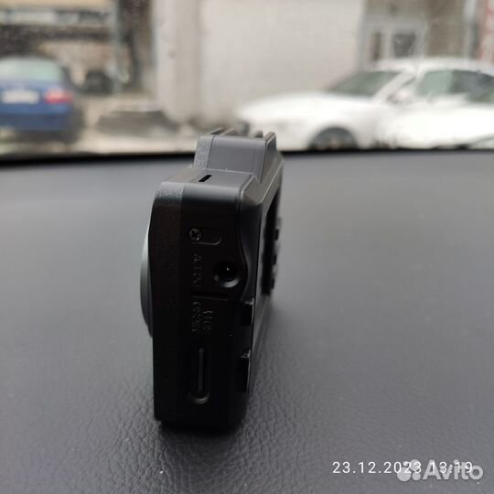 Видеорегистратор с радар детектором