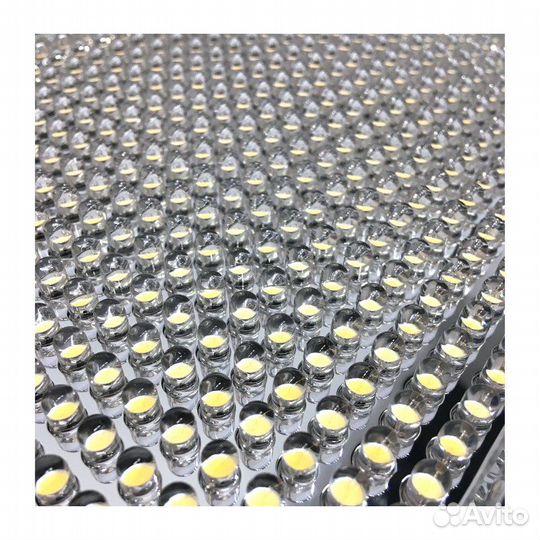 Осветитель светодиодный Yongnuo YN-600 L II LED 32