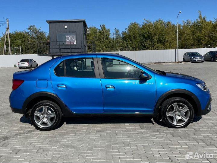 Renault Logan Stepway 1.6 AT, 2018, 36 896 км