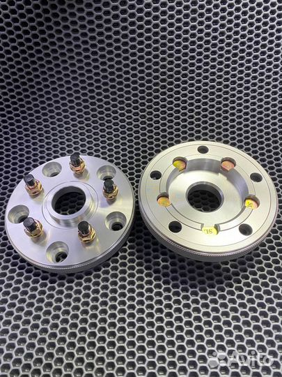 Проставки 5х139.7 - 5х114.3 25мм Переходные Нива