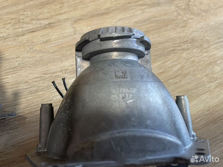 Линзы Volkswagen Touareg NF