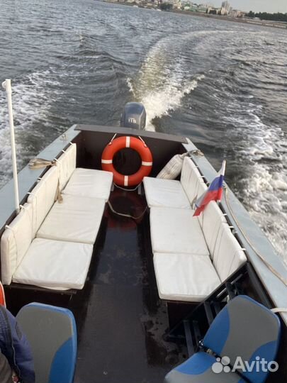 Водное такси,прокат,аренда катера Лодки