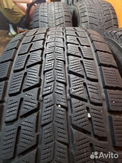 Dunlop Winter Maxx SJ8 285/60 R18