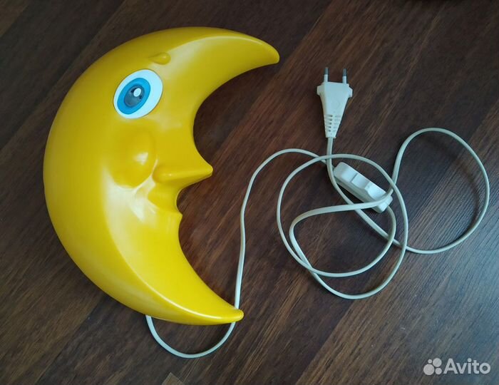 Светильник детский настенный