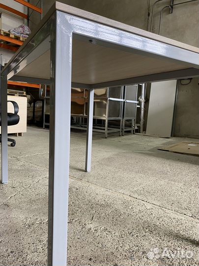 Столы разные