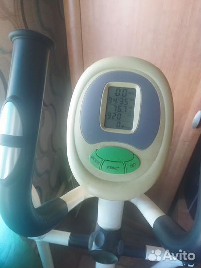 Эллиптический тренажер