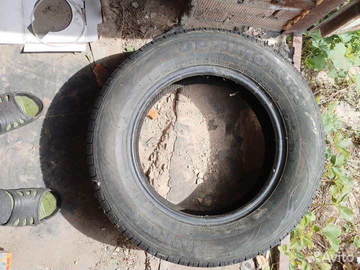 Hankook Optimo K406 235/60 R16